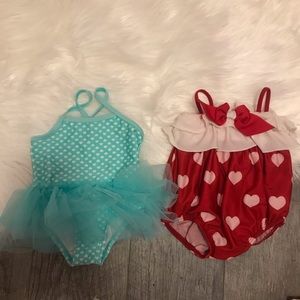 2 lot baby girl bathing suits size 0-3 months